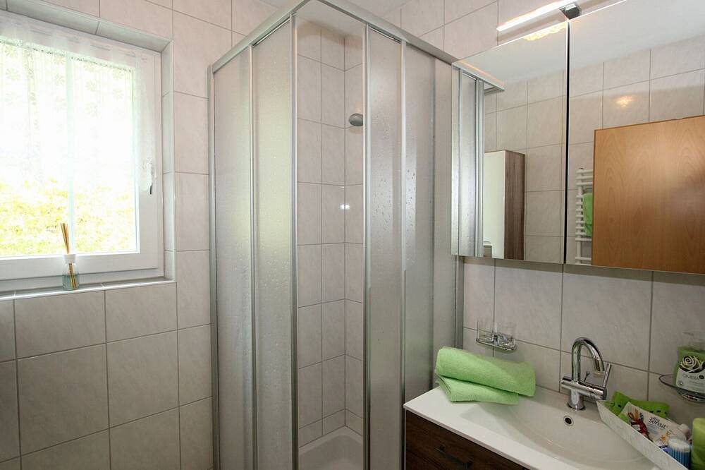 Entire apartment, Apartment in Hochgallmigg near Ski Lift in Fließ, Tyrolean Upperland Region