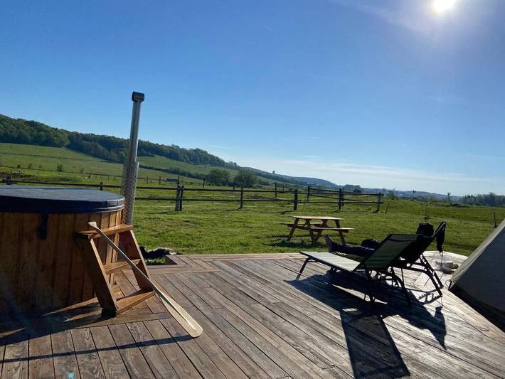 Tente pour 2 personnes, avec terrasse ainsi que jacuzzi et jardin dans Grand Est - 2