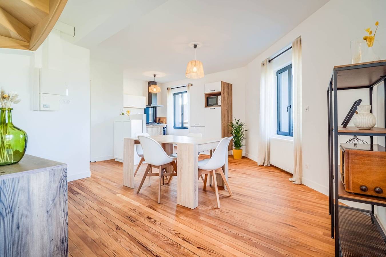 Ganze Wohnung, Charme & lumière : duplex au bourg de Gestel in Gestel, Côte des Mégalithes