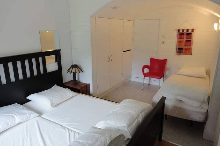 Gîte pour 3 personnes, avec terrasse et jardin à Allos - 2