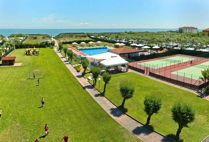 Villaggio vacanza per 5 persone, con Balcone e Terrazza nonché Giardino e Piscina per bambini a Chioggia