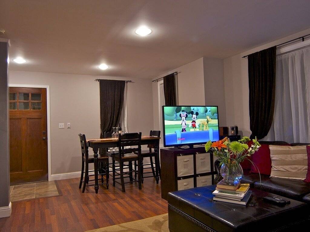 Ganze Wohnung, Luxus-Homebase in der Innenstadt von Boulder in Boulder, Boulder County