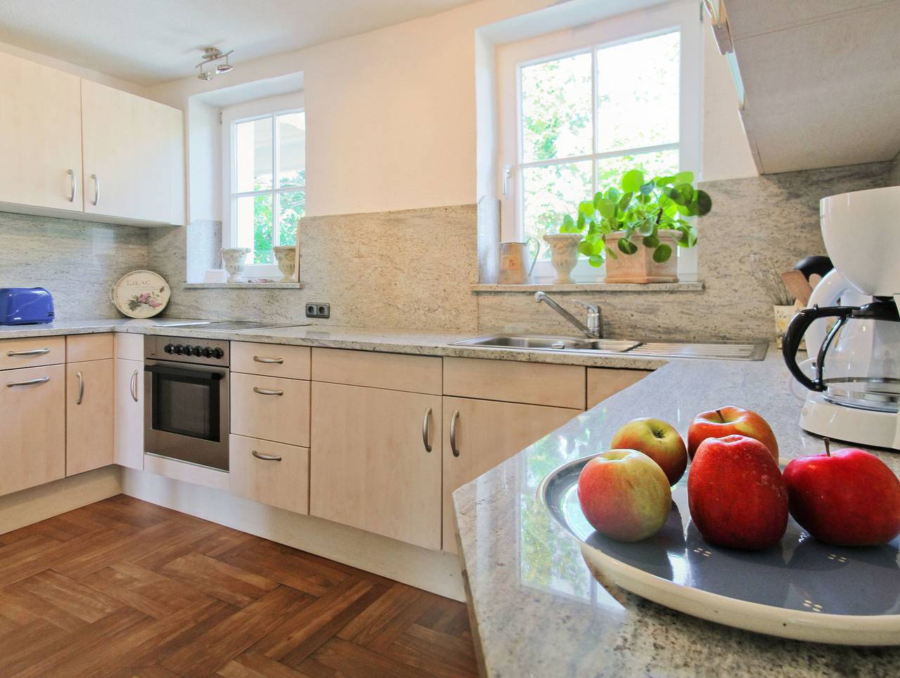 Ganze Ferienwohnung, Haus See-und Säntisblick "Eg" in Friedrichshafen, Region Bodensee-Oberschwaben