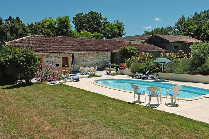 Maison de vacances pour 6 personnes, avec jardin et piscine - 1