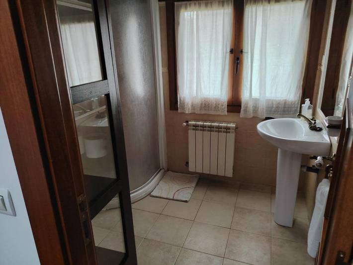 Casa rural para 4 personas, con Balcón y Terraza además de Jardín y Vistas en Las Merindades - 2