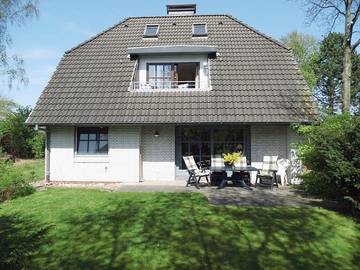 Ferienwohnung für 6 Personen, mit Balkon und Garten, mit Haustier in St. Peter-Ording