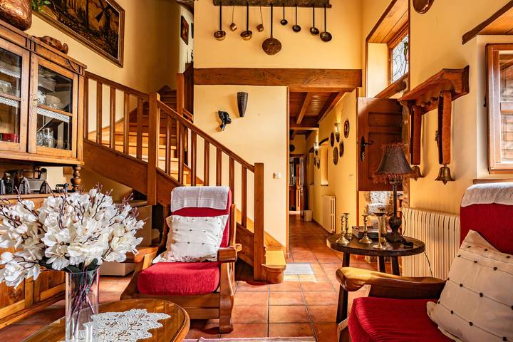 Casa rural para 6 personas, con jardín y balcón, Se admiten mascotas en Comarca de Oriente - 3