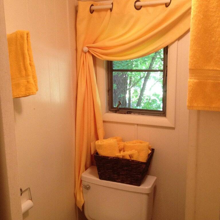 Entspannen Sie sich bei unserem River Front Cabin im historischen Upper Canyon in Ruidoso, Ski Apache