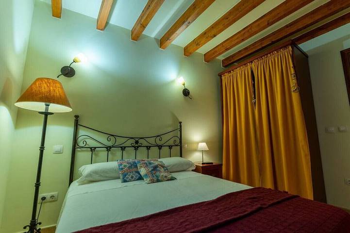 Posada La Canal · Habitación doble acogedora in Santillana del Mar, Kantabrische Küste