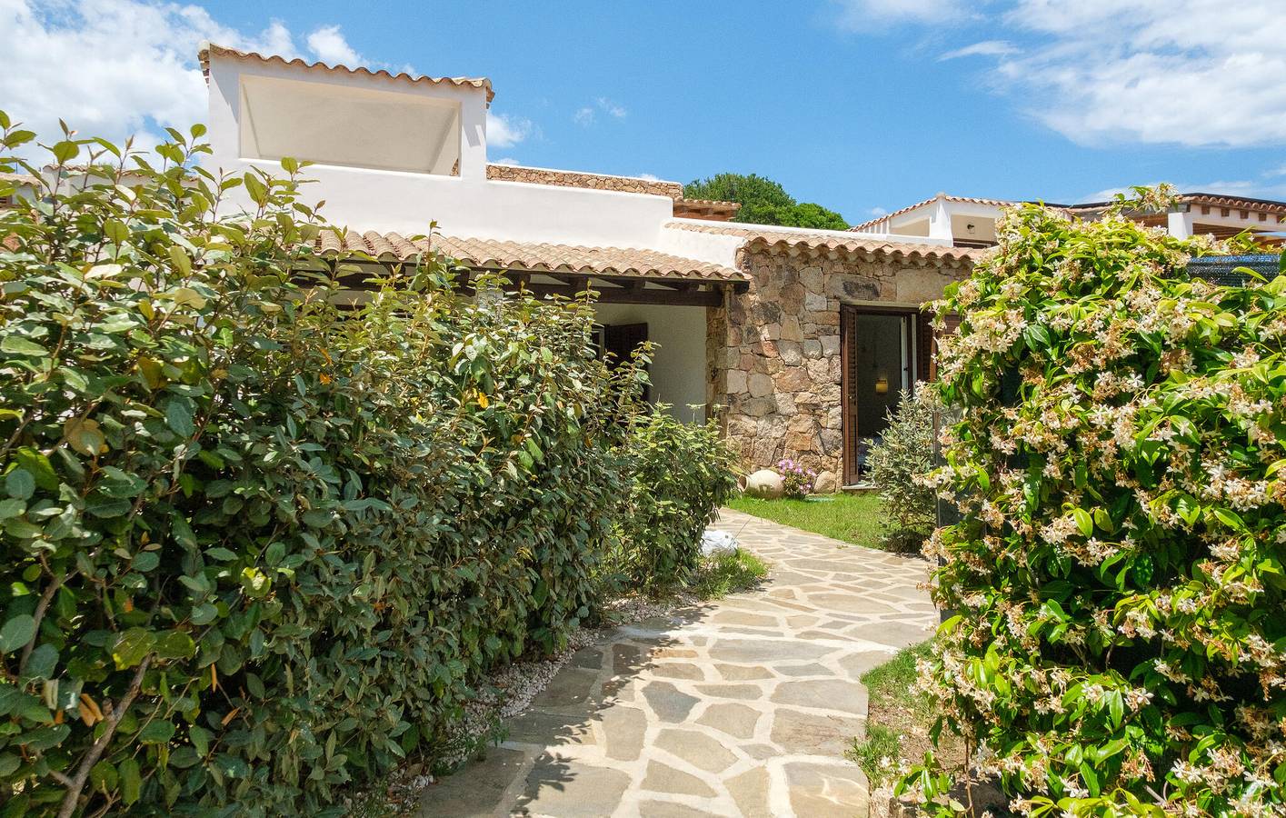 Budoni Wohnung: AC, Parkplatz, WiFi & 2km zum Strand in Baia Sant'Anna, Olbia-Tempio
