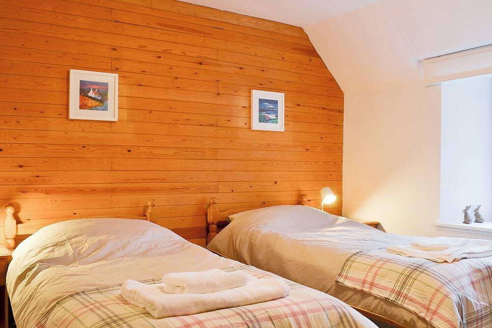 2 bedroom accommodation in Dalmally, near Oban in Argyll & Bute