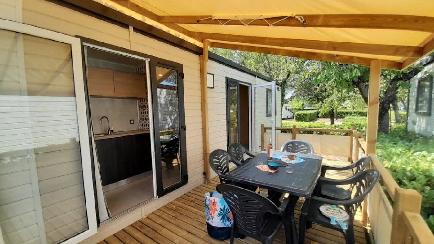 Zecamping 3* dog friendly piscine dans le parc régional du Verdon in Valensole, Regionaler Naturpark Verdon
