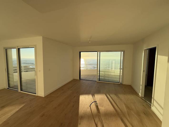 Gîte pour 29 personnes, avec balcon/terrasse et jacuzzi, animaux acceptés dans Casino de Valras Plage