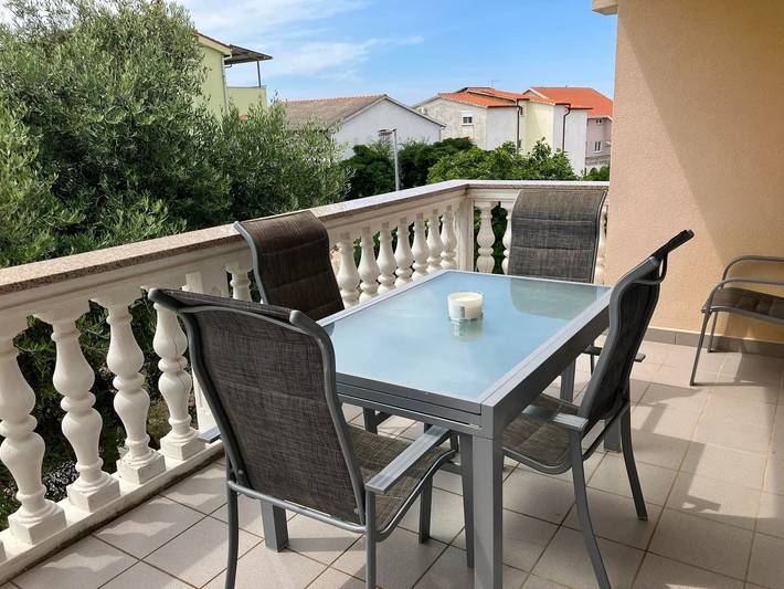 Ferienwohnung für 6 Personen, mit Balkon und Garten - 1