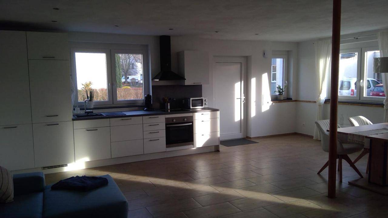 Ganze Wohnung, One-Bedroom Apartment in Hürtgenwald, Rureifel (Nordrhein-westfalen)