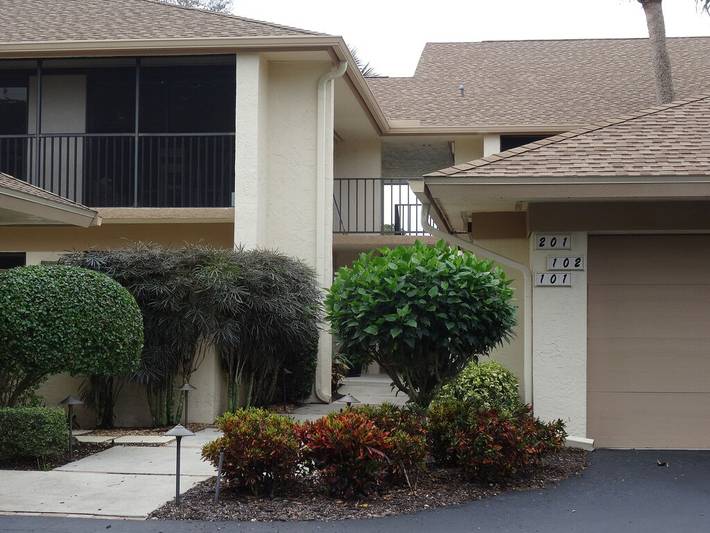 Holiday apartment for 4 people, with pool and balcony as well as hot tub - 1