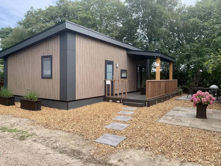 Ferienhaus für 5 Personen, mit Terrasse und Garten sowie Sauna und Pool in Sint Maartensvlotbrug