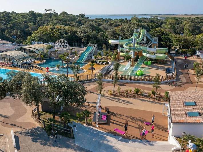 Location de vacances pour 4 personnes, avec sauna et bassin pour enfant, animaux acceptés dans Phare de la Coubre