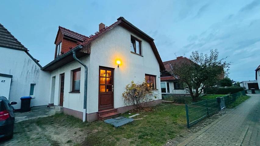 Ferienwohnung für 7 Personen, mit Terrasse und Garten sowie Ausblick in Wieck (Greifswald)