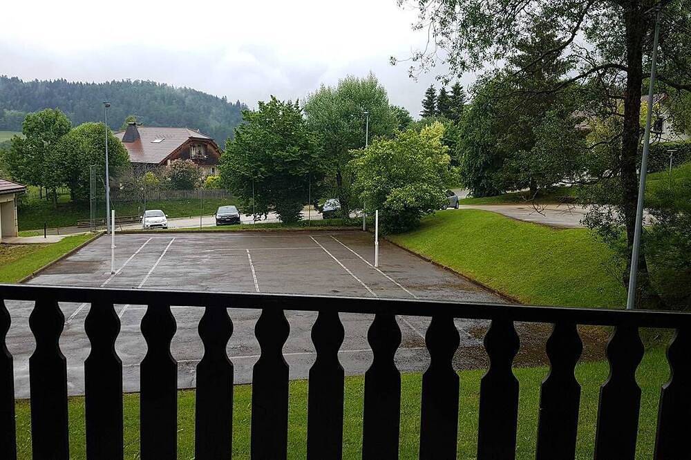 Apartamento entero, Metabief -Genevriers - Bât Les Gentianes Appartement 6 Pers in Mouthe-Lac et Mont d’Or, Doubs (desambiguación)