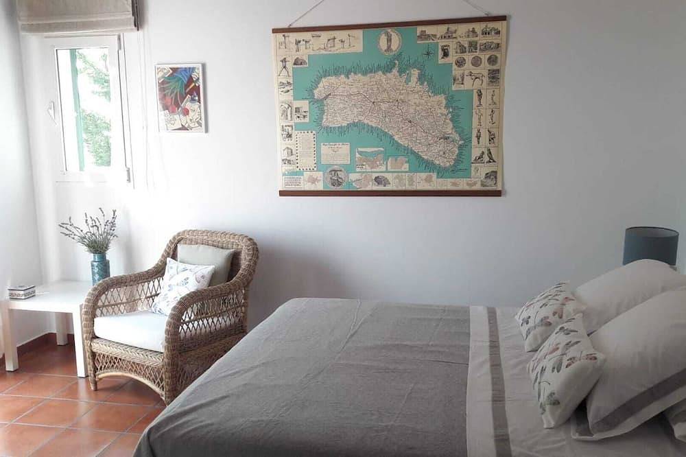 Beautiful 3 Bedroom Villa with Private Pool & Sea Views in Binisafua, Sant Lluís