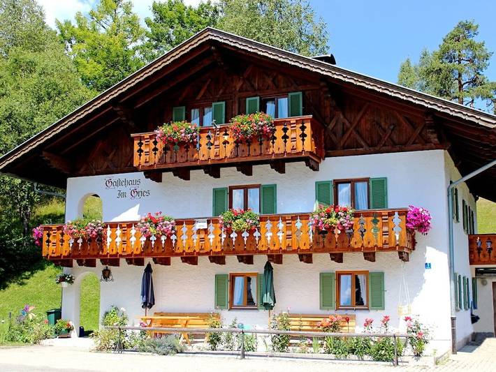 Ferienhaus für 4 Personen, mit Balkon in Krün