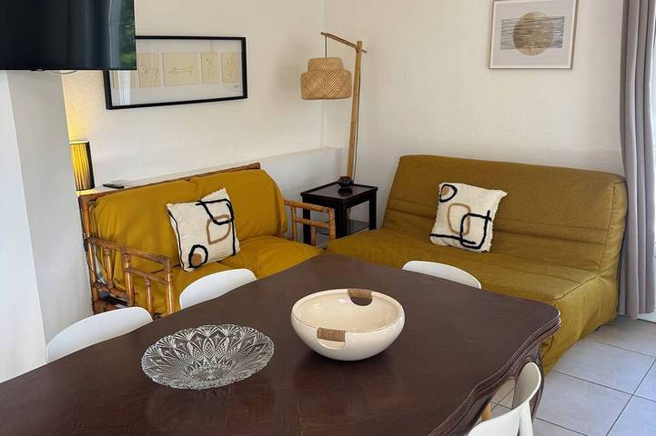 Villa für 8 Personen, mit Terrasse und Garten, mit Haustier