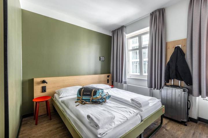 Hotel für 6 Personen, mit Terrasse und Garten sowie Ausblick bei der Museumsinsel Berlin - 2