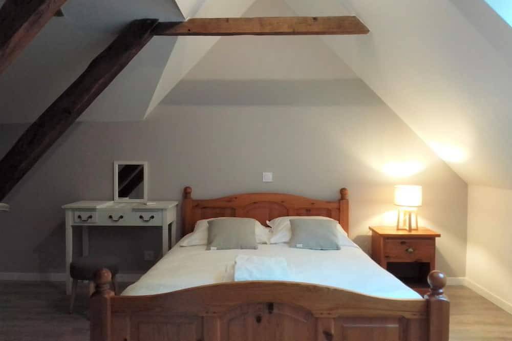 Gite le Marquès en Aubrac avec spa in Saint-Chély-d'Aubrac, Massif central