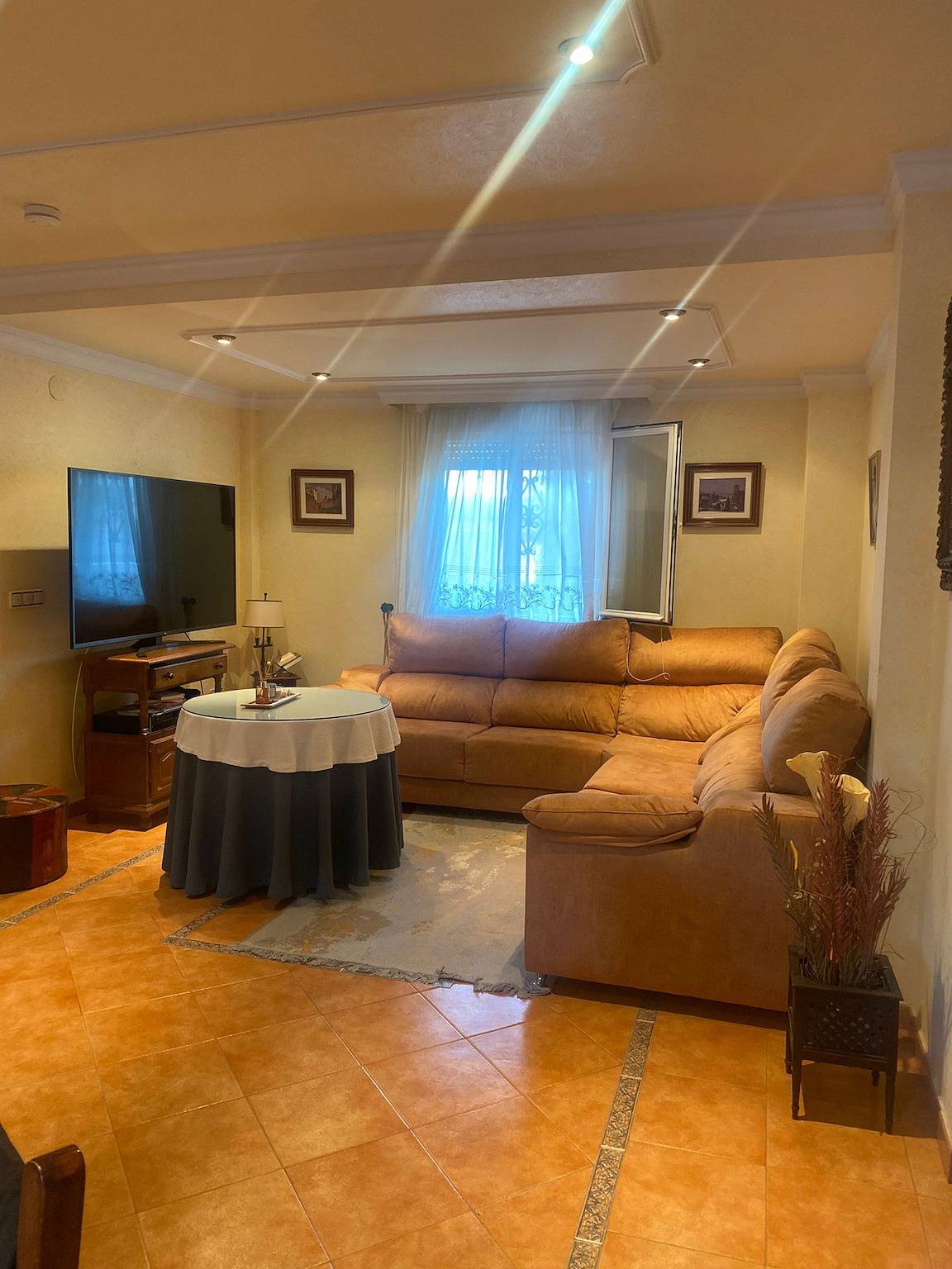 Villa 'Miriam' with Mountain View, Private Pool and Wi-Fi in El Puntal (Granada), Padul