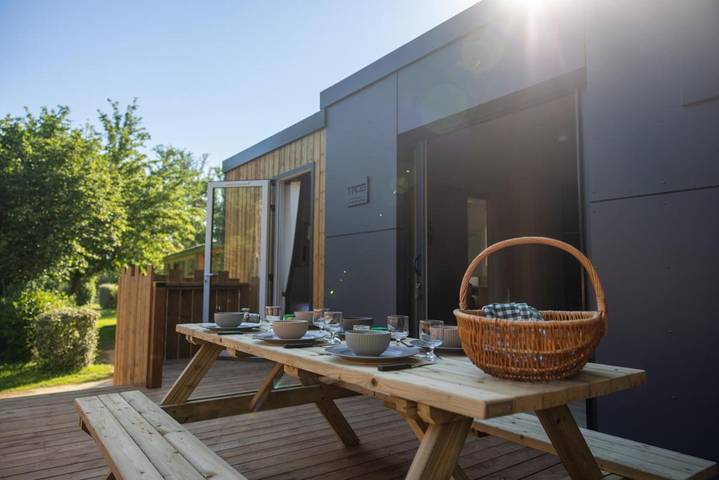 Location de vacances pour 7 personnes, avec terrasse et jardin, animaux acceptés à Sixt-sur-Aff - 4