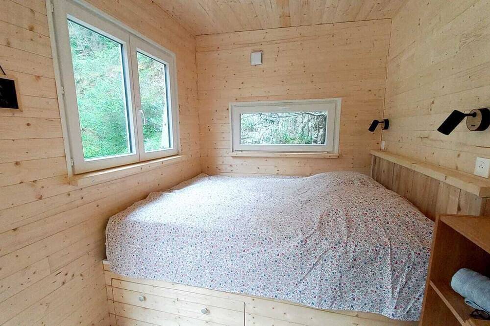 Une Maison Tout Confort, son Grand Terrain Nature et sa Piscine Juste Pour Vous! in Cuers, Mittelmeerküste (Frankreich)