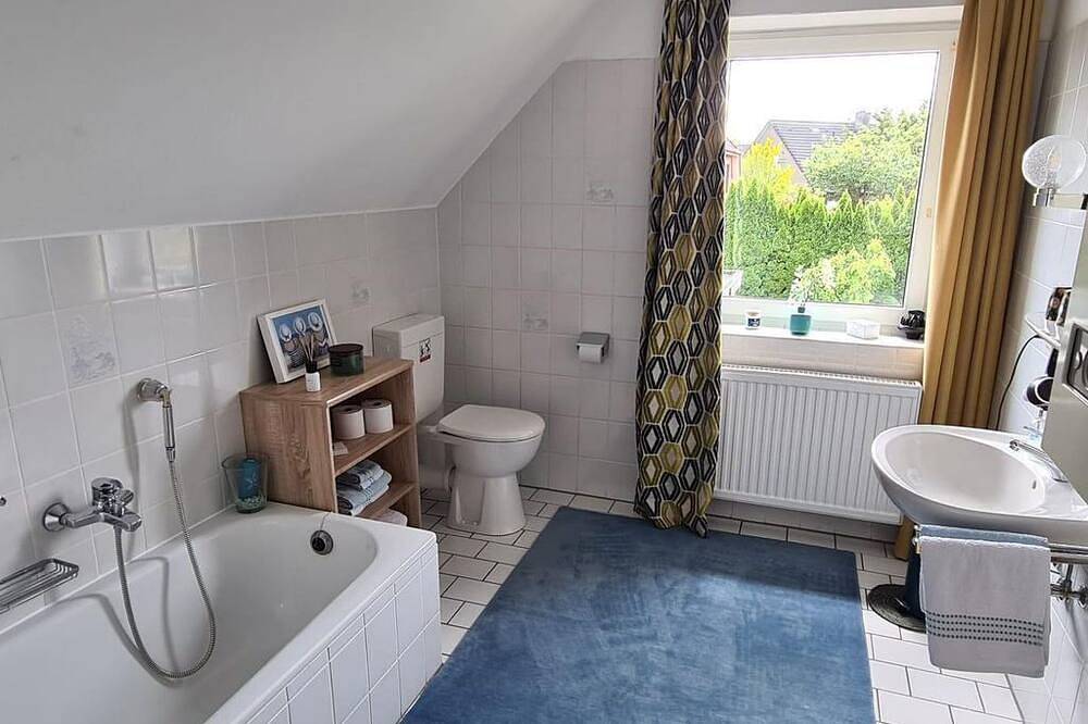 Ganze Wohnung, Fewo Veronika - Ferienwohnung Veronika in Apen, Ammerland