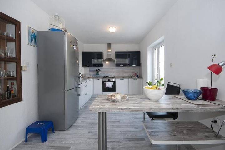 Appartement entier, Apartment Villa Dd - Four Bedroom Apartment With Terrace Sea View (St) in Supetar, Brac