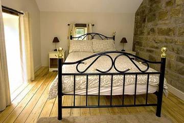 Glamping for 12 People in Peak District, Midlands, Photo 1