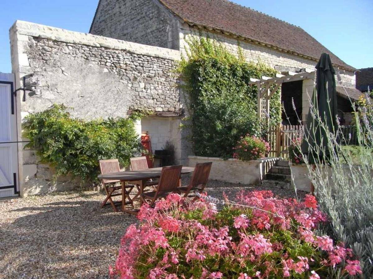 Gîte de charme avec piscine couverte entre Châteaux de la Loire et Futuroscope - Fr-1-381-520 in Draché, Région de Loches