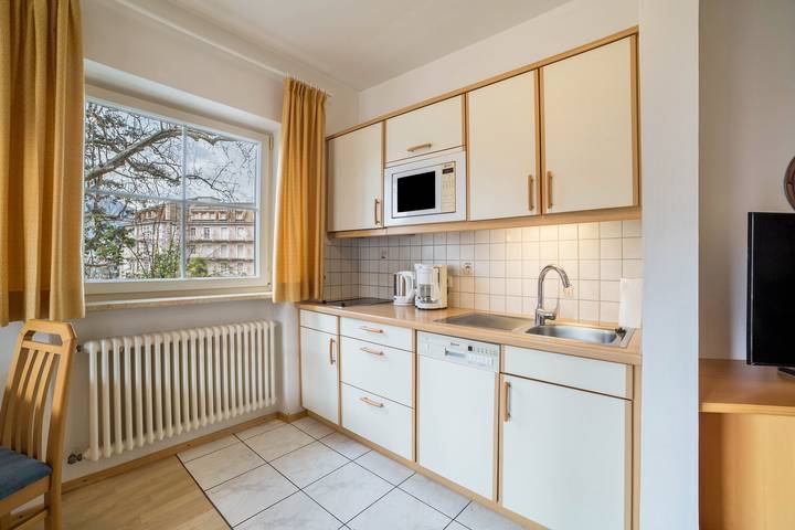 Appartamento intero, Appartamento 'Villa Majense Sissi' con vista sulle montagne, terrazza privata e Wi-Fi in Merano, Alpi Sarentine