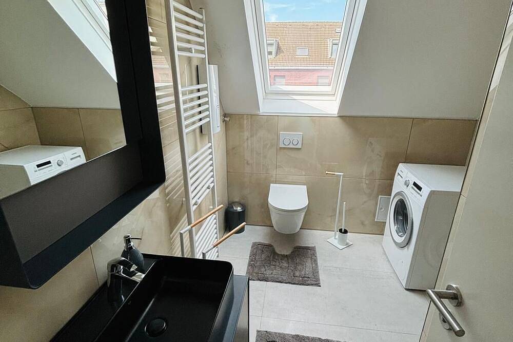 Appartamento intero, Apartment- core renovation-Düsseldorf Bilk in Düsseldorf-Bilk, Düsseldorf