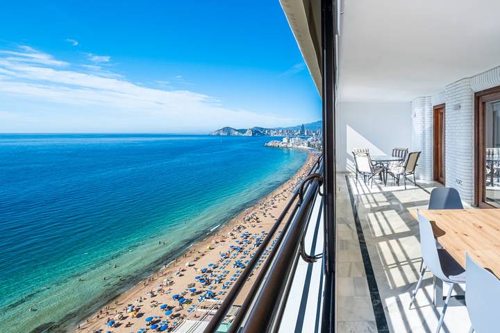 Apartamento para 6 personas, con jardín y balcón en Playa de Levante