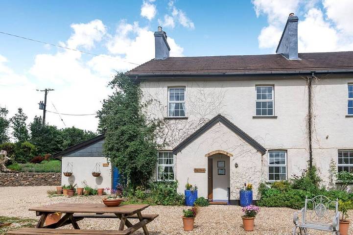 Glamping for 3 people, with garden in Dartmoor