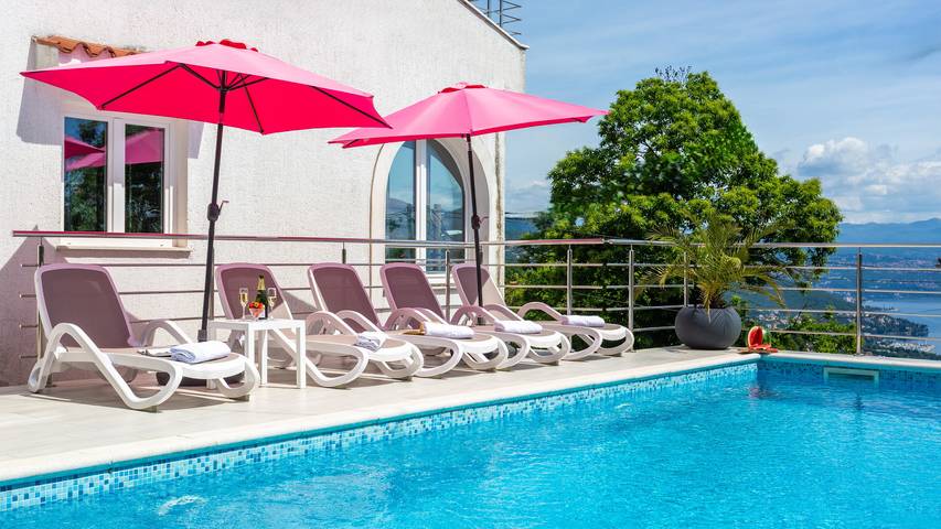 Villa für 15 Personen in Lovran