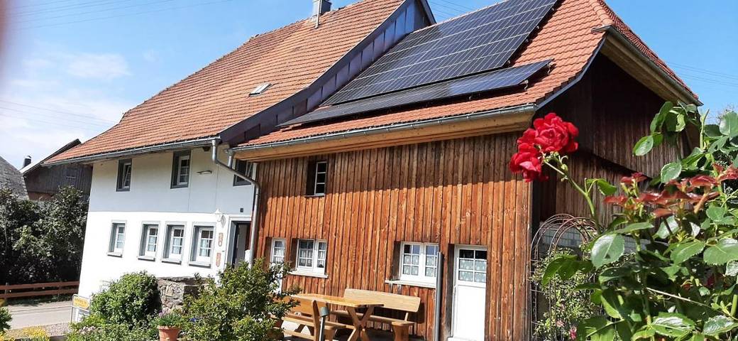 Ferienwohnung für 6 Personen, mit Terrasse und Garten sowie Ausblick in Grafenhausen - 2