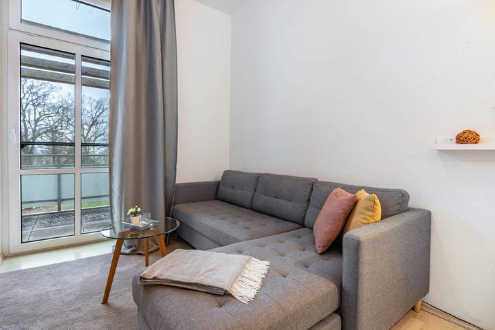 Ferienwohnung 'Knappenstube 7' in einem Hotel mit Gemeinschaftsgarten, Balkon und Wi-Fi in Varchentin, Müritz