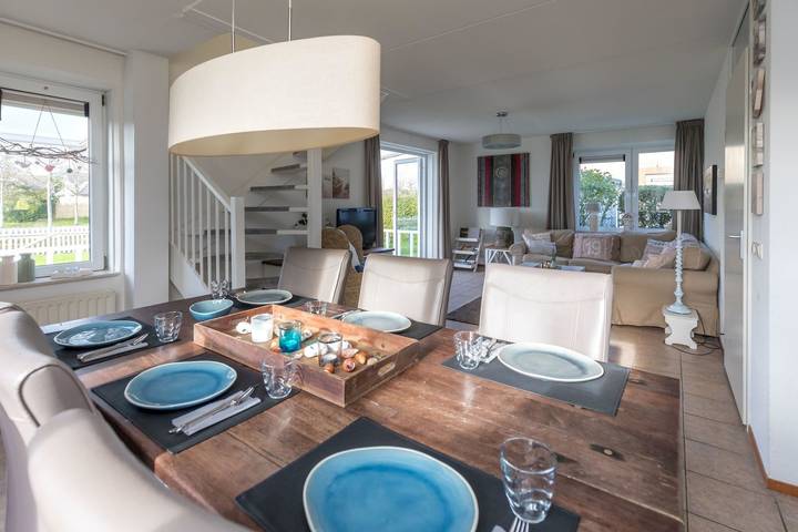 Ferienhaus für 6 Personen, mit Terrasse und Garten in Noord-Beveland - 2