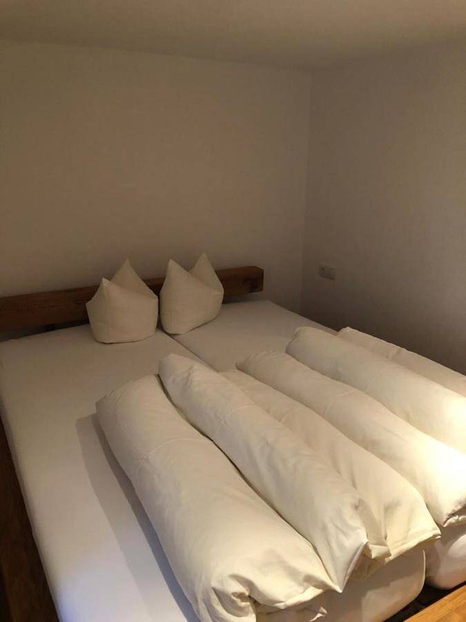 Ferienwohnung für 6 Personen, mit Terrasse und Ausblick in Zams - 3