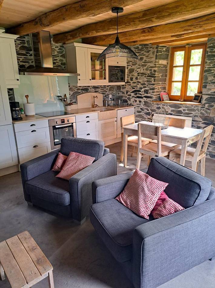 Gîte pour 2 personnes, avec jardin à Galey - 4