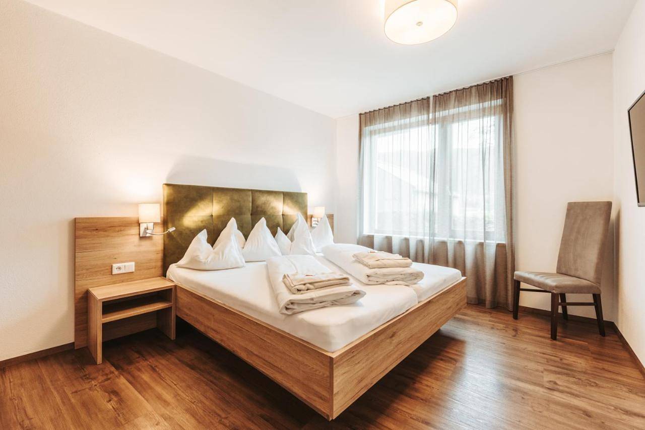 Regitnig - 4 Sterne Hotel und Chalets in Gailtaler Alpen, Weissensee