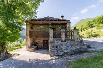 Chalet para 7 Personas en Soba, Interior de Cantabria, Foto 3