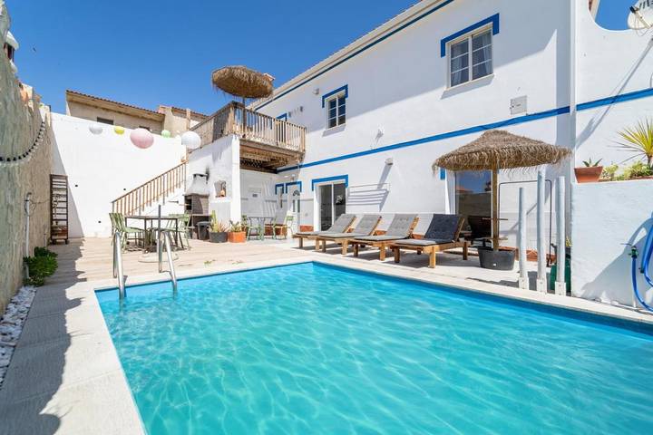 Ferienhaus für 11 Personen, mit Balkon und Terrasse sowie Garten und Pool in Carrapateira