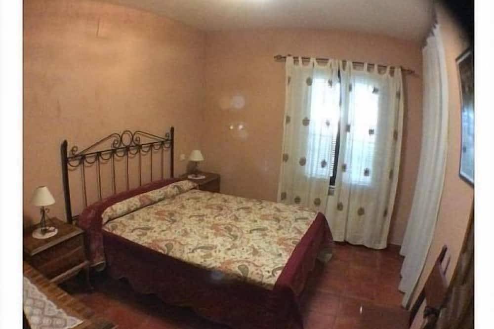 Gran Casa. Parque Natural Lagunas de Ruidera. 140m2 y confort in Ruidera, Parque natural de las Lagunas de Ruidera